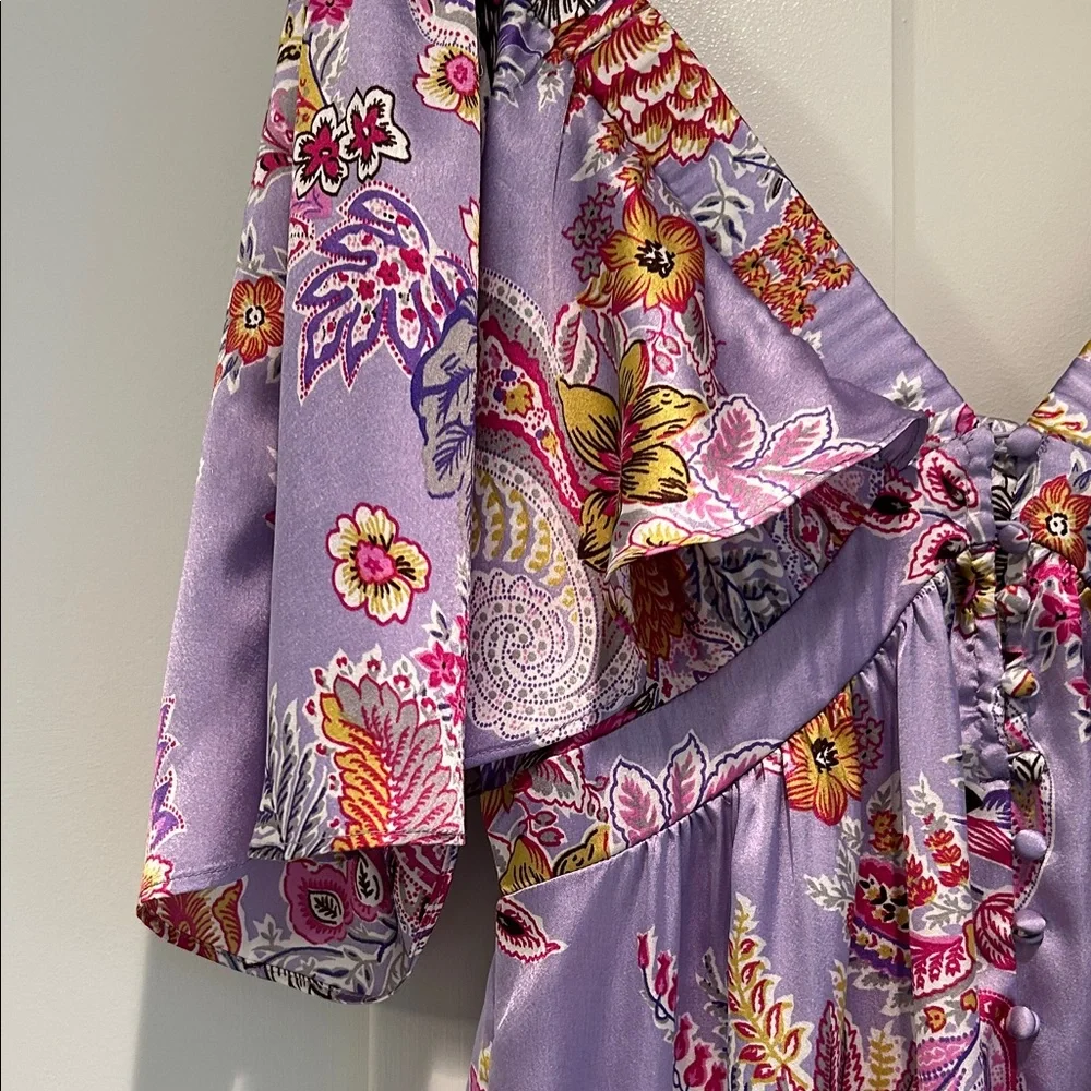 ASOS Lilac Satin V-Neck Flutter Sleeve Floral/Paisley Print Maxi Dress. Size 4